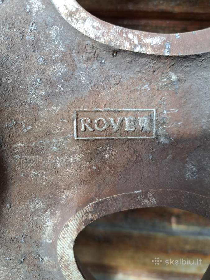 Ratlankiai Forester su padangomis 205/70 R15