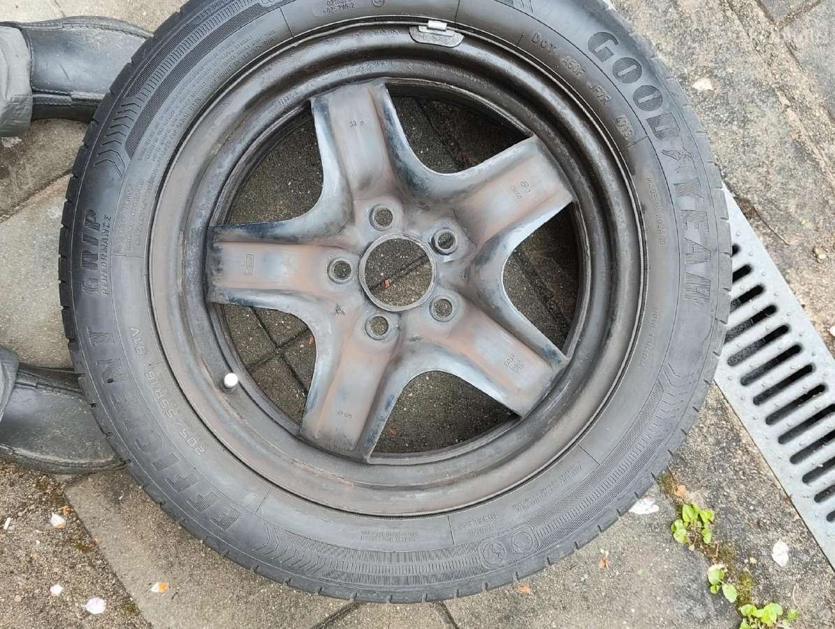 Plieniniai ratlankiai 2013 m. Ford Focus, R16