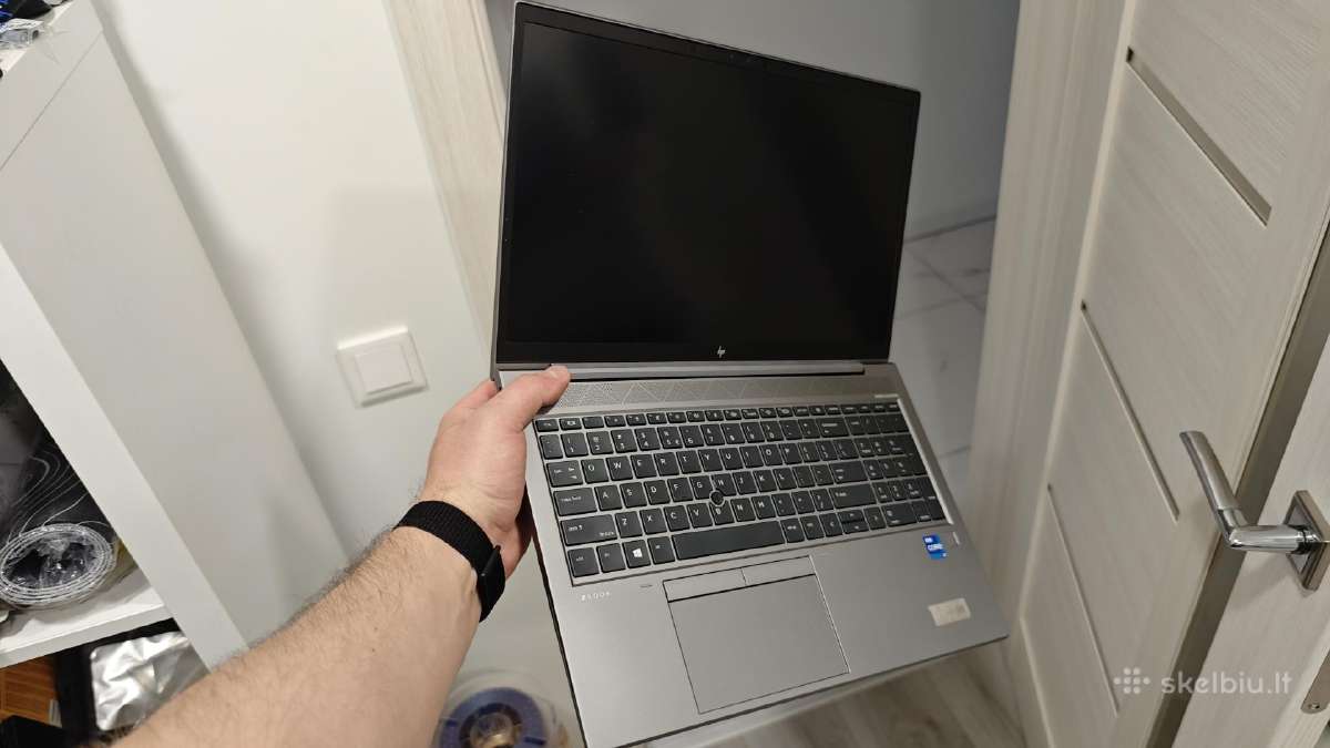 Hp Zbook Firefly 15 G8 i7-1165g7/16gb/500gb/t500