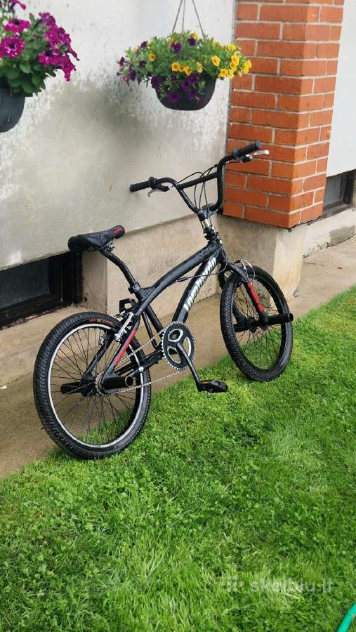Parduodu idealios būklės BMX galima derintis