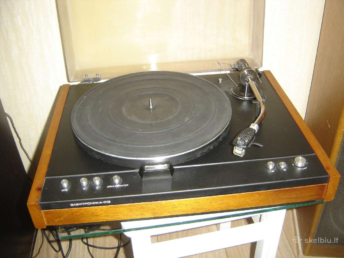 Dual.era.sme.melodija.ortofon Denon Audio Technica
