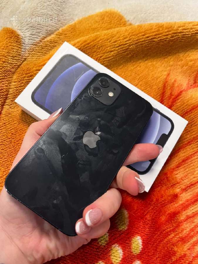 iPhone 12