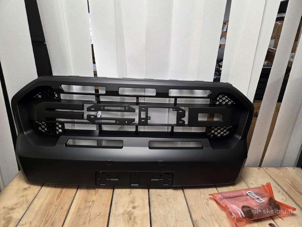 Naujos Ford Ranger priekinės grotelės
