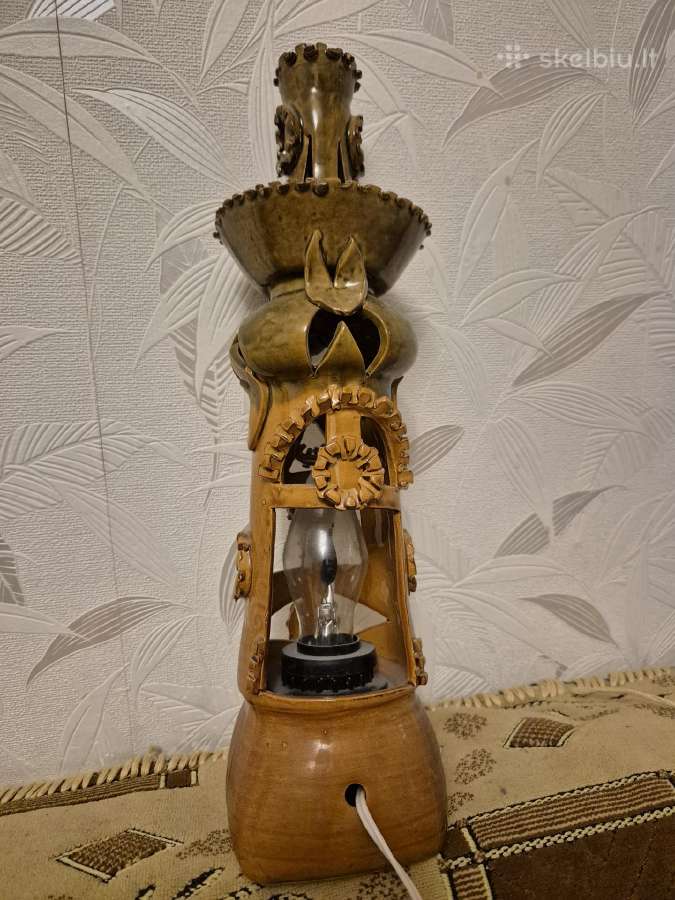 Senoviška stalinė lempa