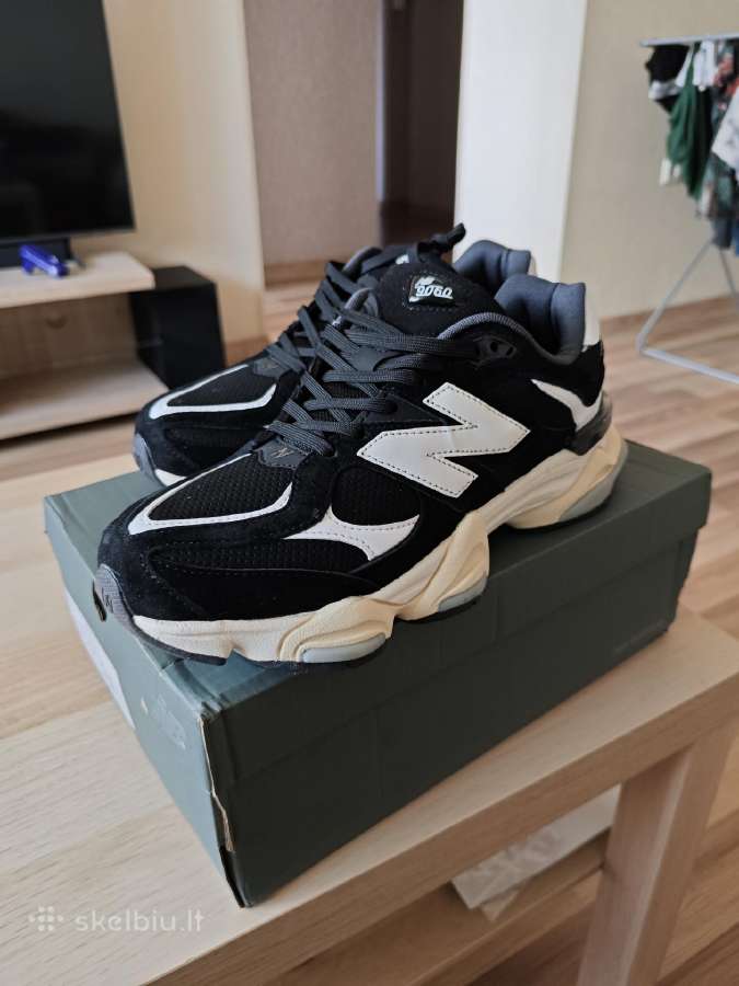 New Balance 9060