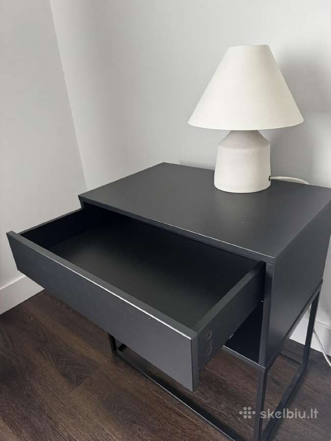 Ikea naktiniai staliukai - nuotraukos Nr. 2