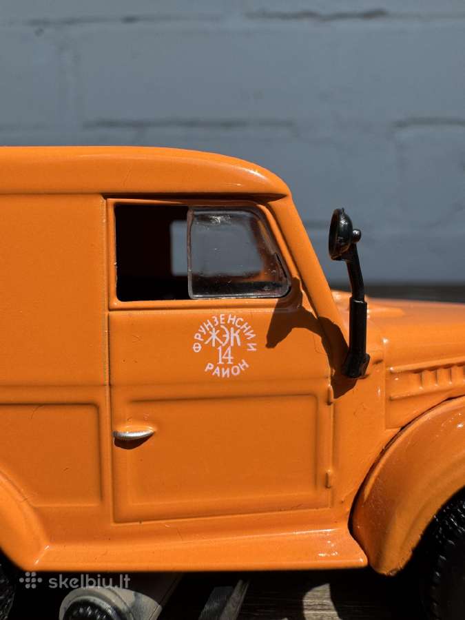 1:43 diecast modeliai - nuotraukos Nr. 12