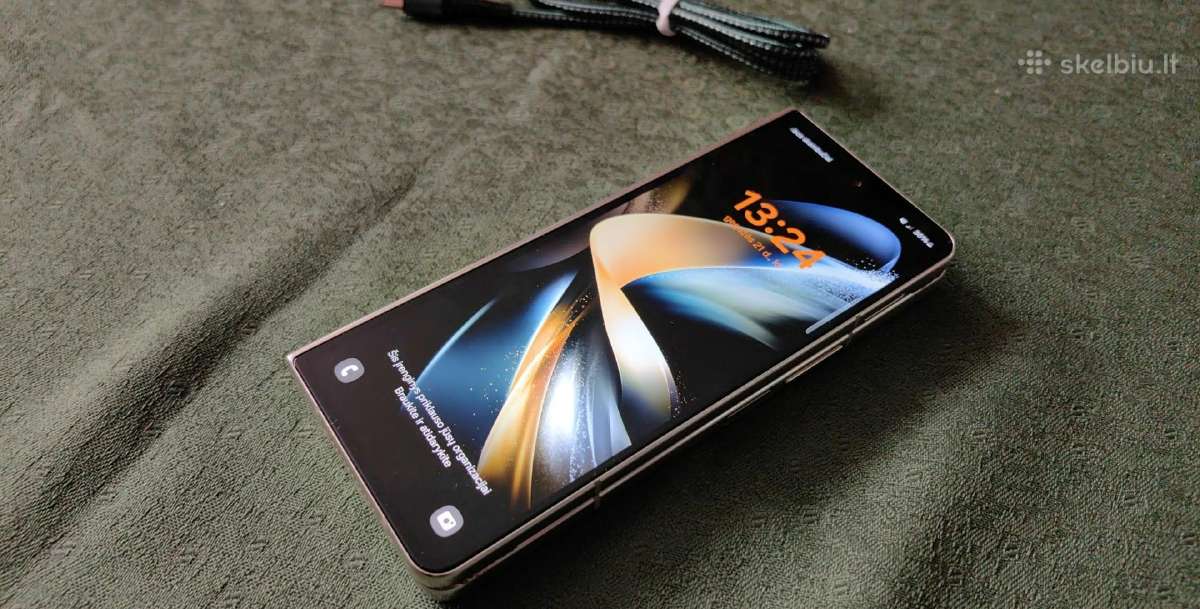 Samsung galaxy Z Fold4 12/256gb