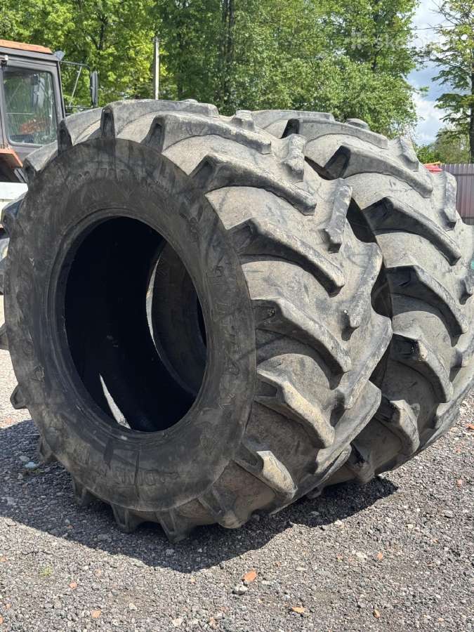 Titan 600/70r30 padangos - nuotraukos Nr. 3