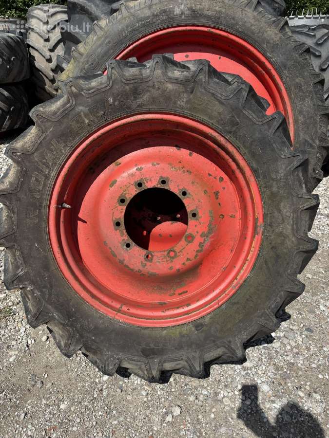 Siaurieji purškimo traktoriaus ratai R32, R46 - nuotraukos Nr. 7