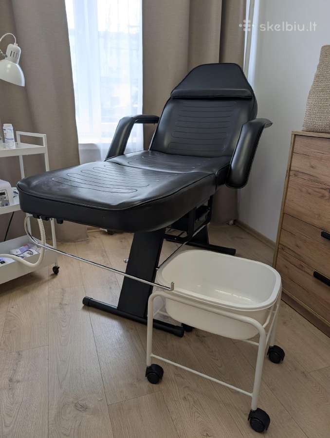 Pedikiūro kėdė su vonelės rinkiniu