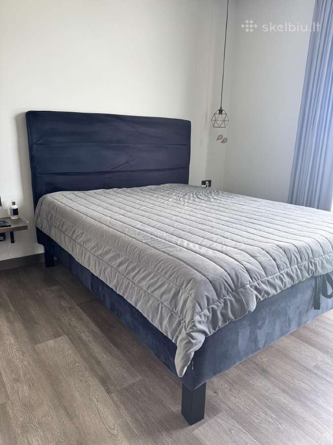 Miegamojo lova su patalynės dėže 160cm
