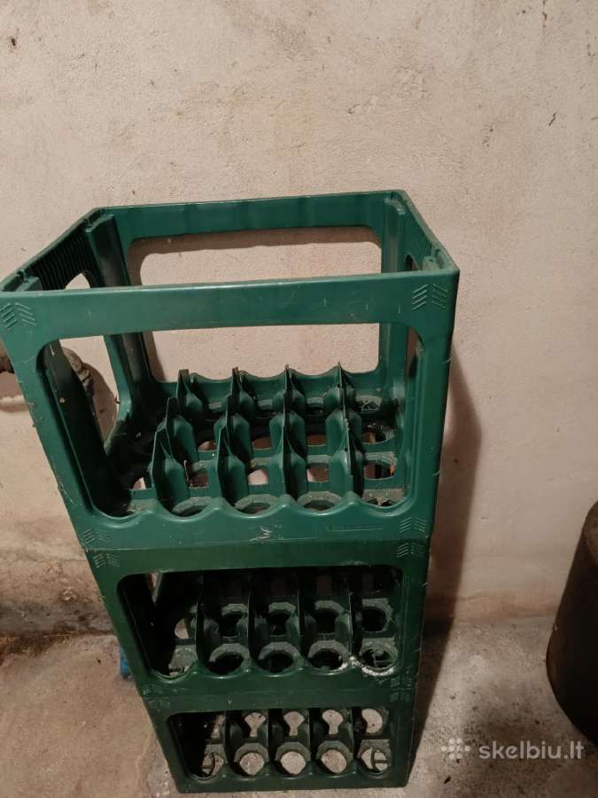 Plastikinės dėžės