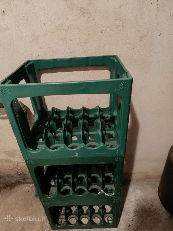 Plastikinės dėžės