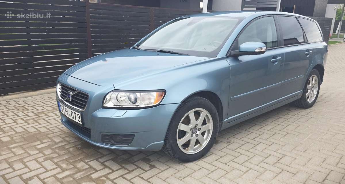 Volvo V50