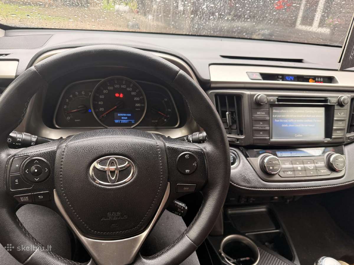 Parduodu Toyota Rav 4