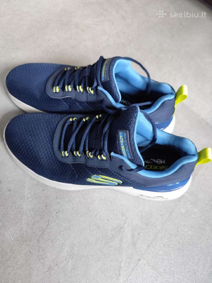Skechers