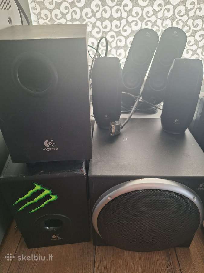 Logitech kalonėlės