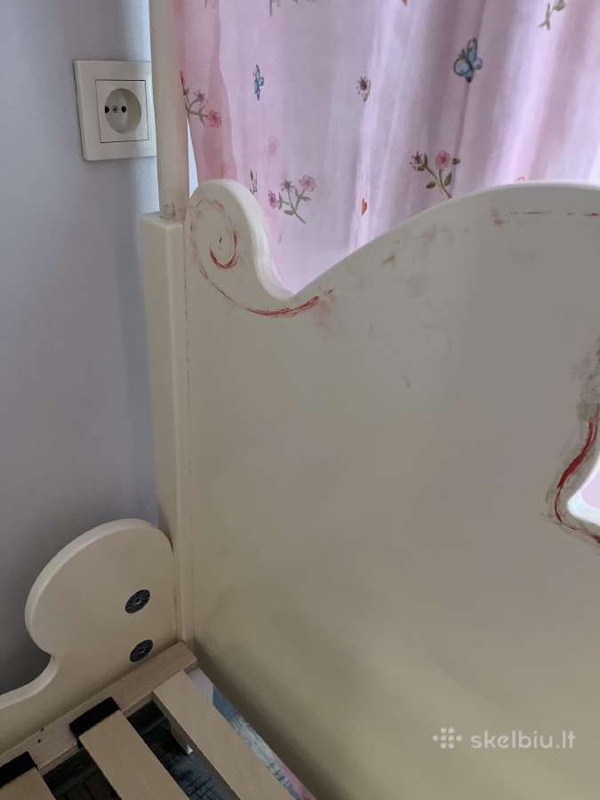Princesės lova su spintele - nuotraukos Nr. 8