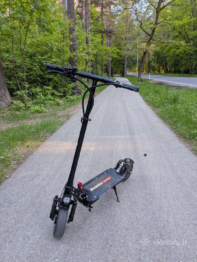 Naujas Beaster Bs68nb (1000w / 20.4ah)