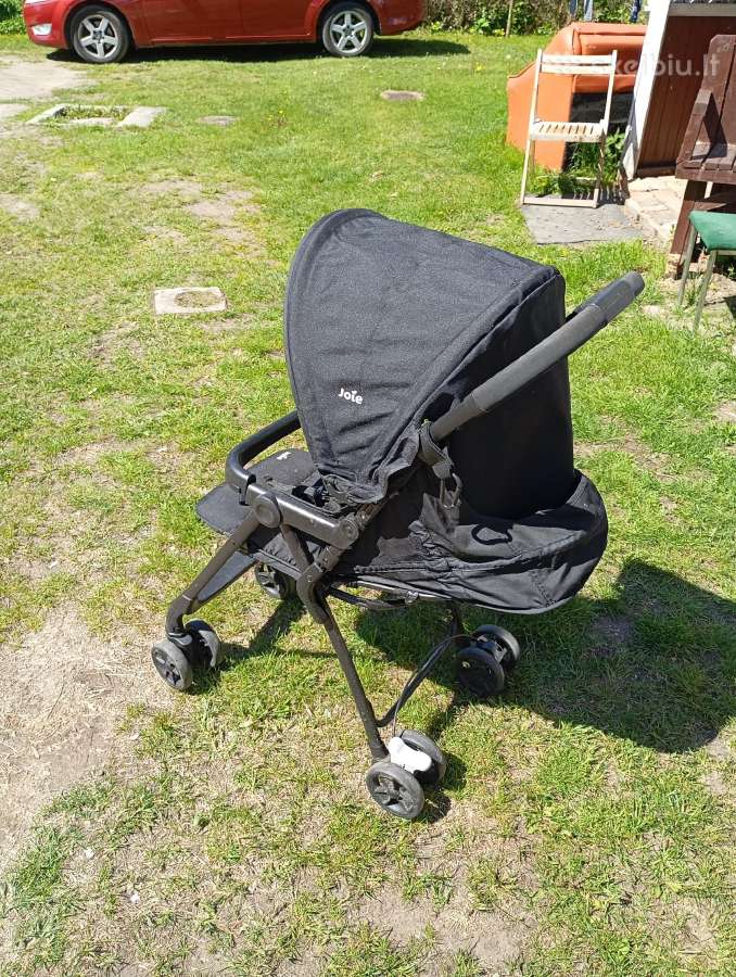 Kūdikio vežimas, automobilio vaikiška kėdutė