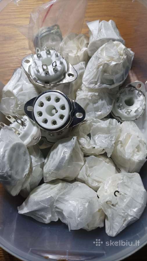 Radiolempos , 8pin lizdai