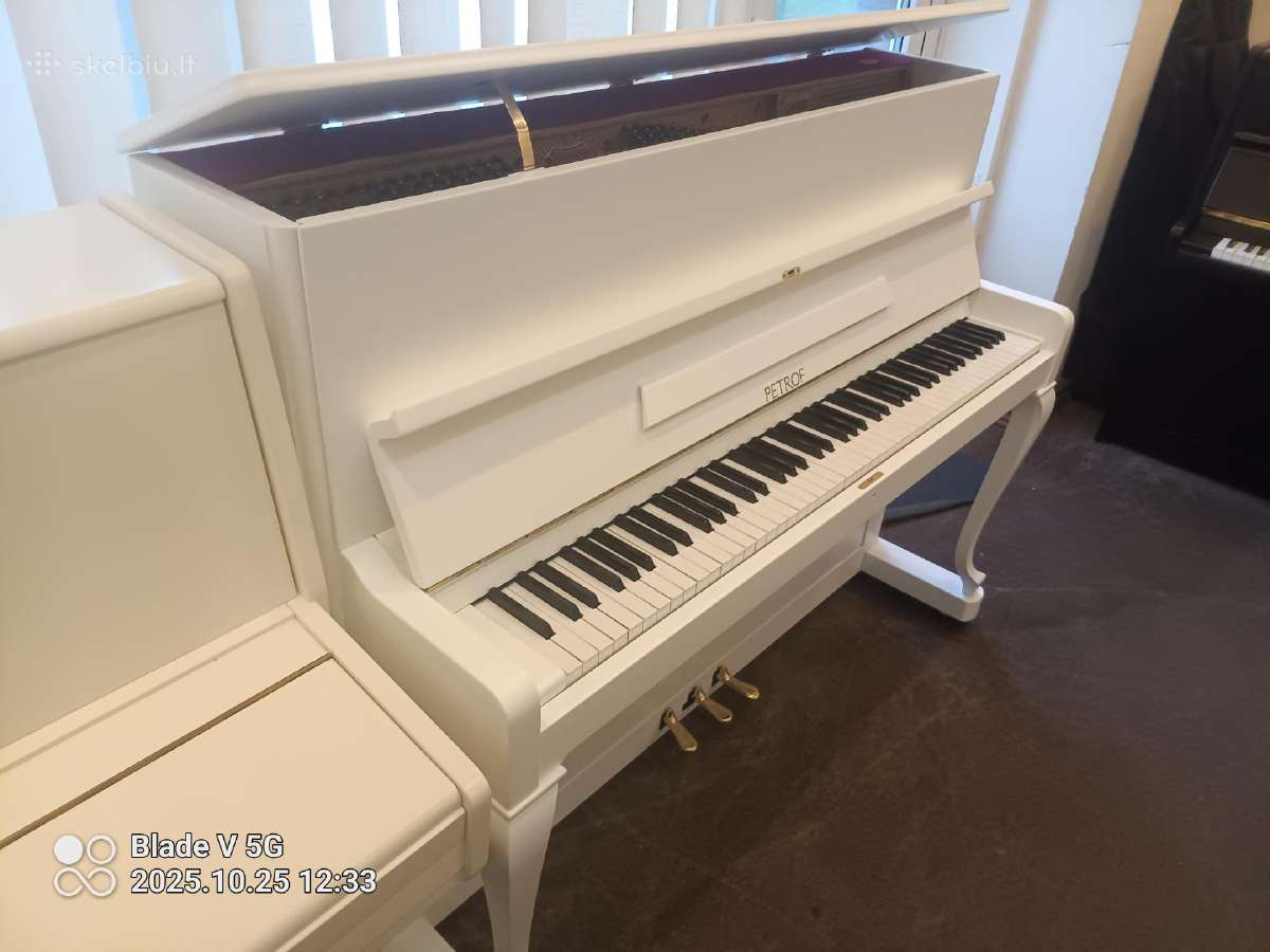 Meistras parduoda pianiną Yamaha - nuotraukos Nr. 10