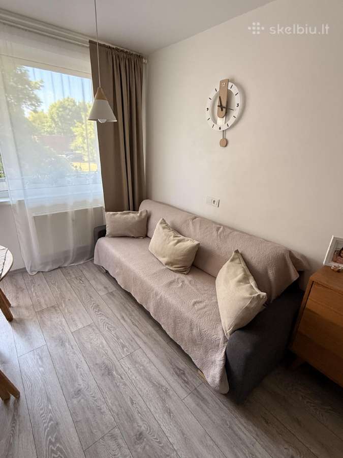Ikea sofa-lova su patalynės dėže