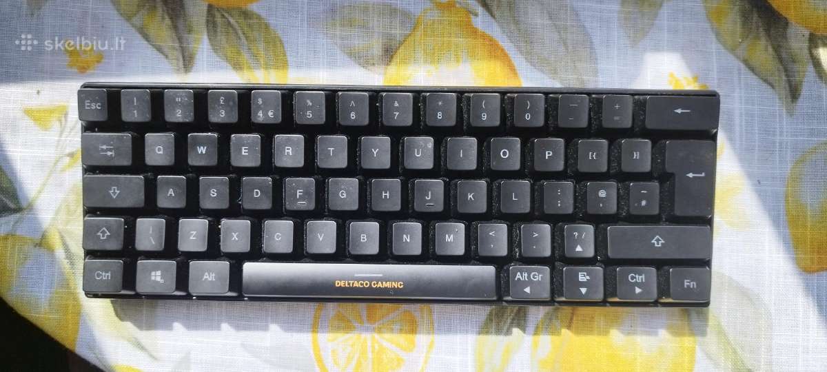 Klaviatura deltaco gaming 60% be dežės juoda