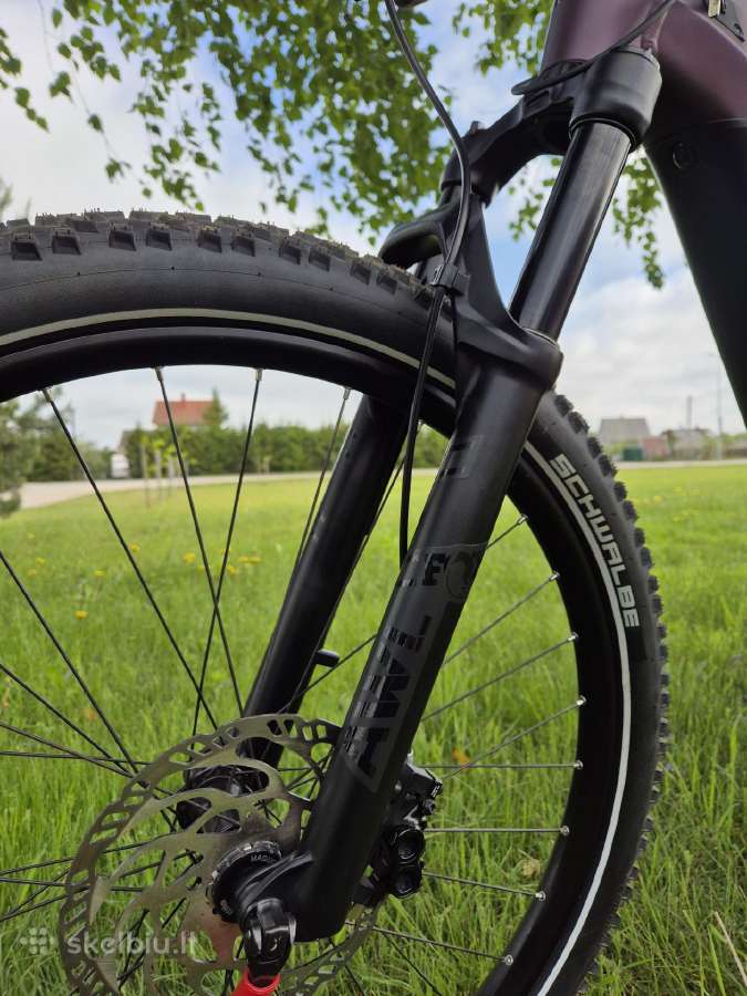 Cube Stereo Race 625 L dydžio hibridas 2022m. - nuotraukos Nr. 6