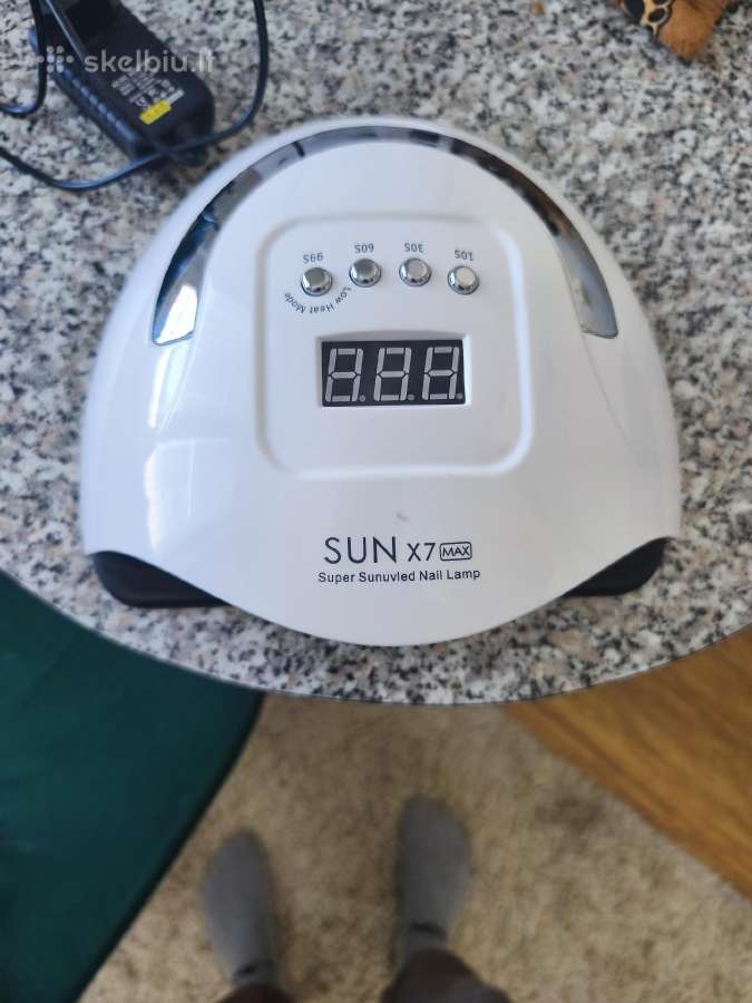 Uv/LED lempa