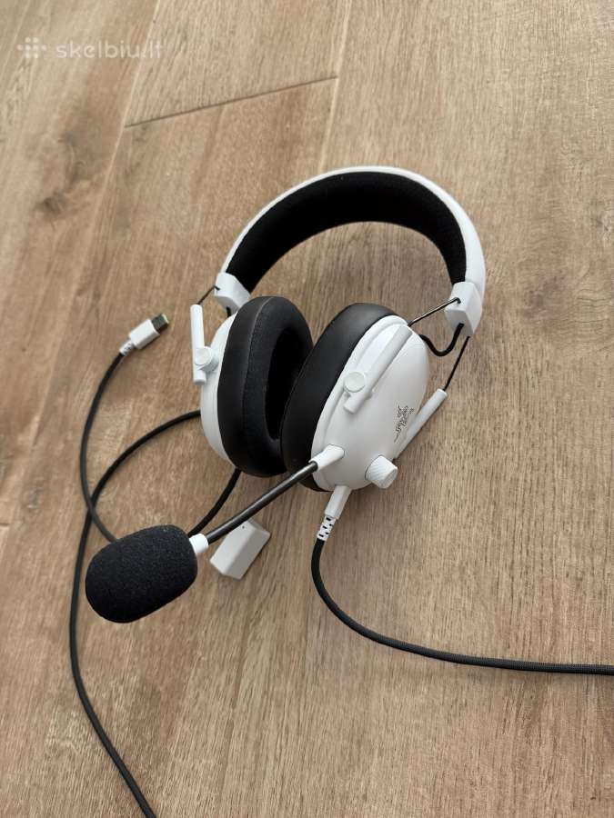 Razer blackshark V3 gaming ausinės