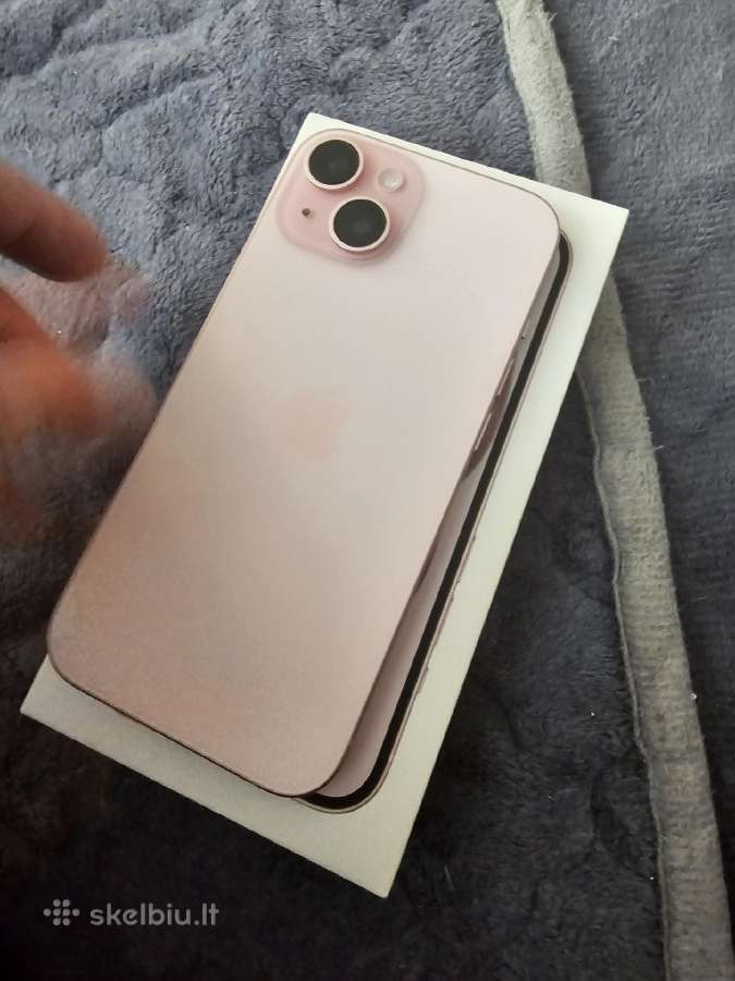 iPhone 15