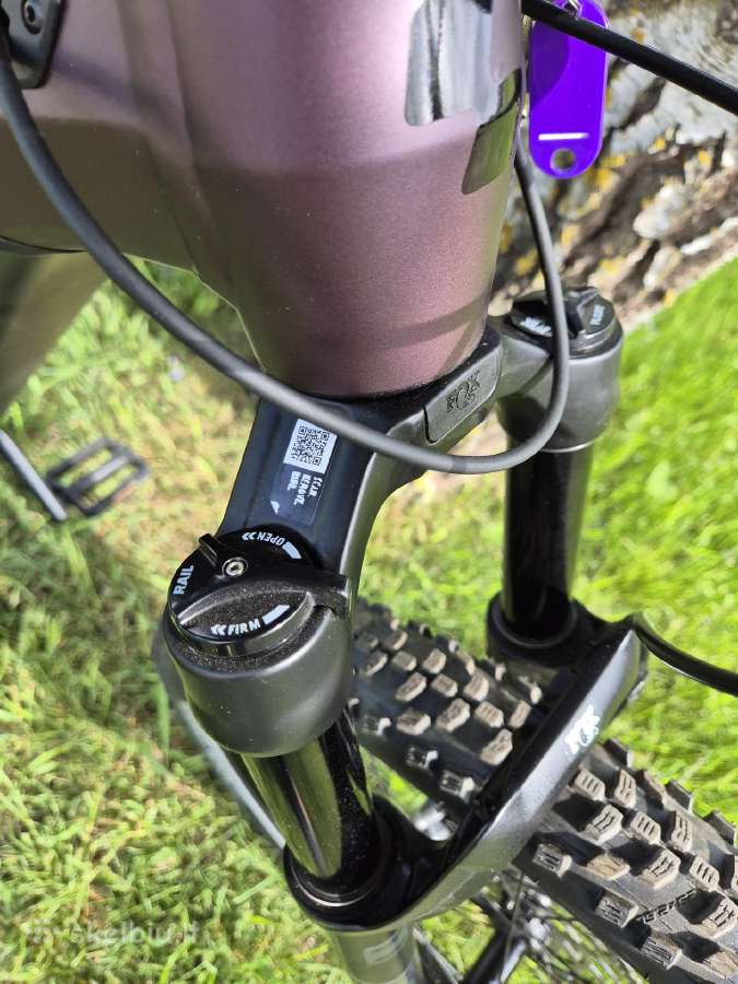 Cube Stereo Race 625 L dydžio hibridas 2022m. - nuotraukos Nr. 7
