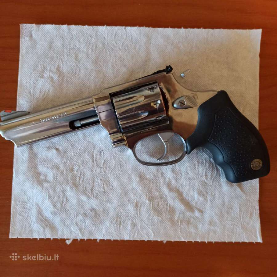 Revolveris Taurus 941 22wmr
