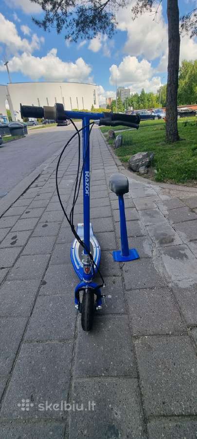Elektrinis paspirtukas Razor E100s - nuotraukos Nr. 2