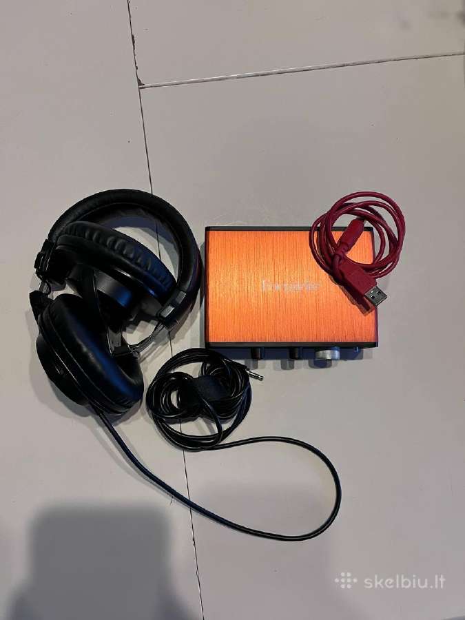 Audio-technica Ath-m30x + Focusrite solo 2nd gen