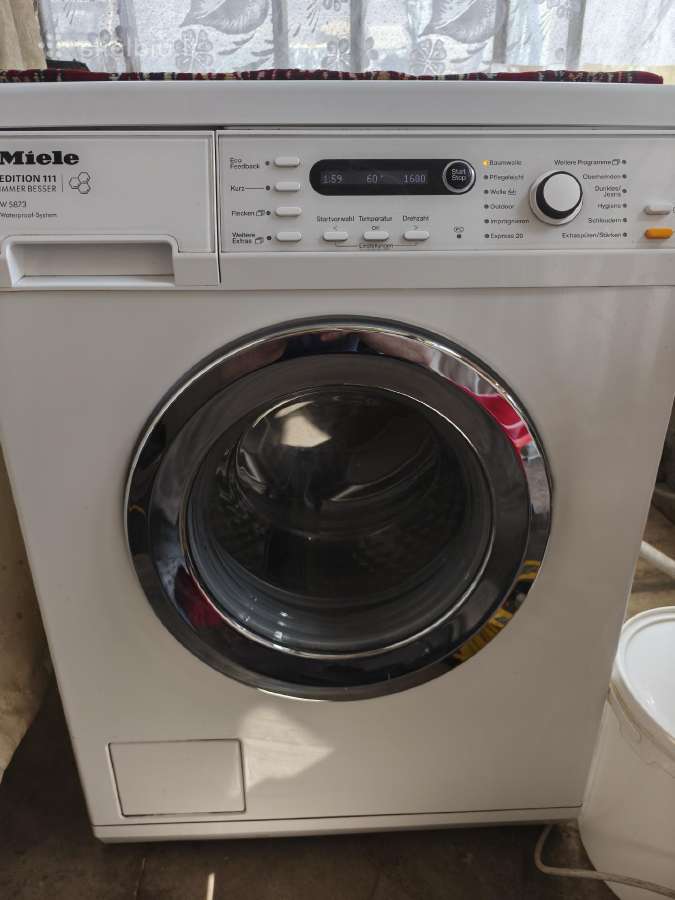Miele Edition 111 W5873(korinis būgnas) A+++