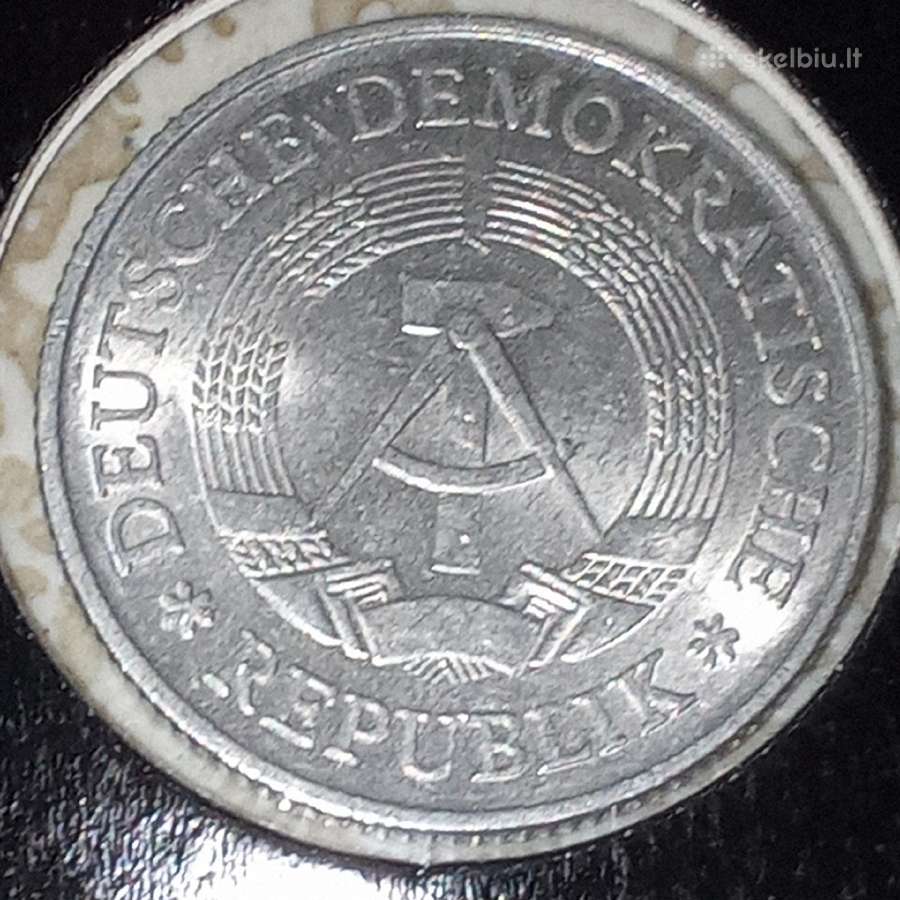 VDR 2 markės 1977