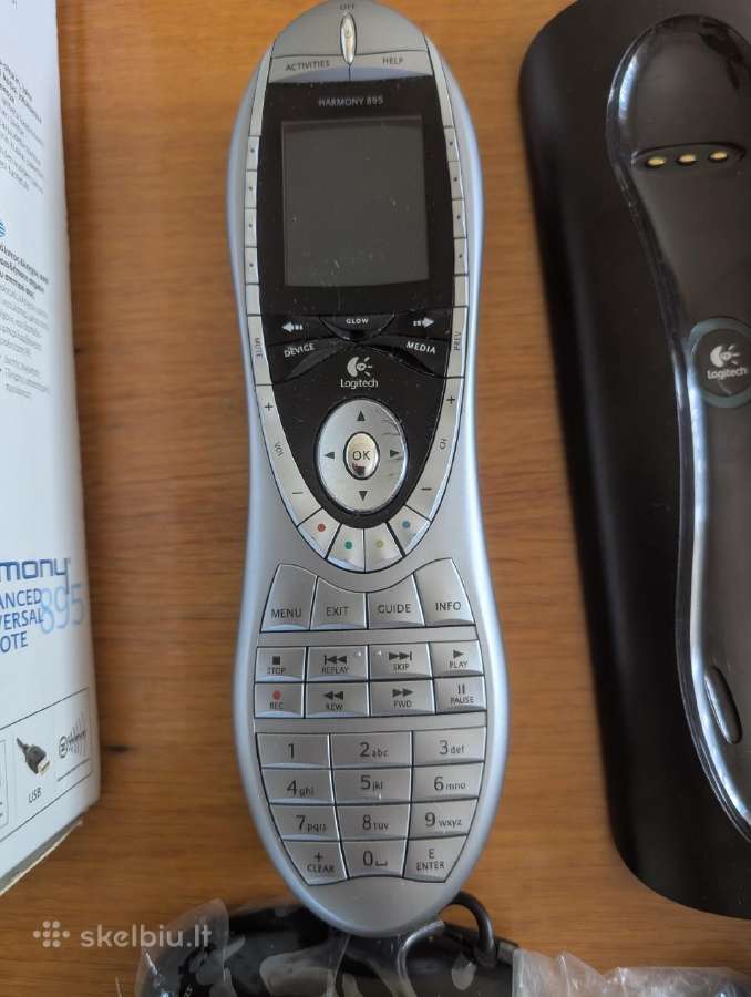 Logitech Harmony 895 pilnas komplektas - nuotraukos Nr. 3