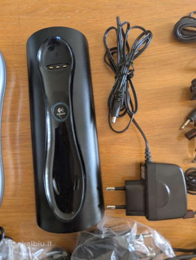 Logitech Harmony 895 pilnas komplektas - nuotraukos Nr. 4