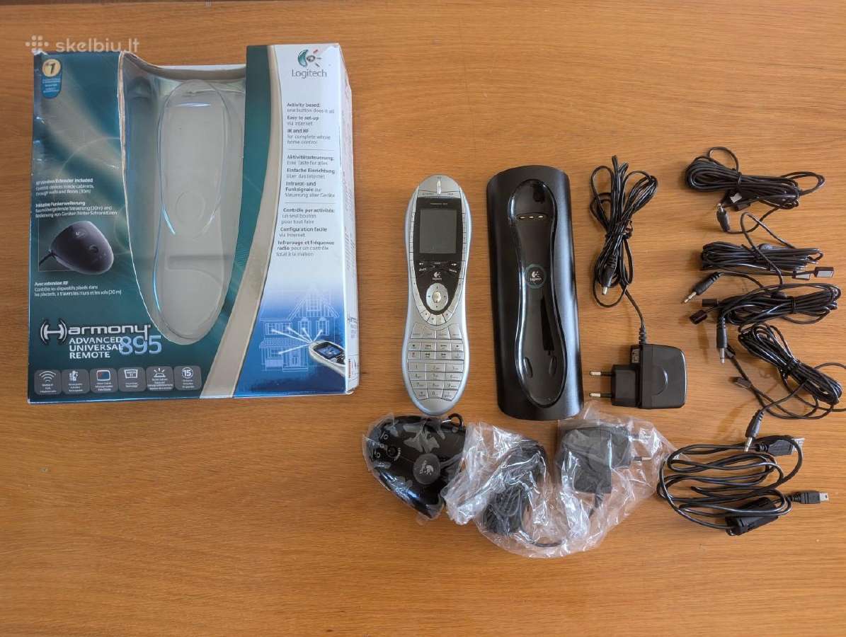 Logitech Harmony 895 pilnas komplektas - nuotraukos Nr. 2