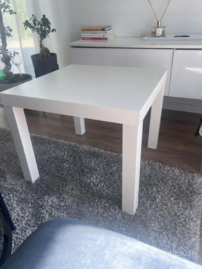 Ikea staliukas
