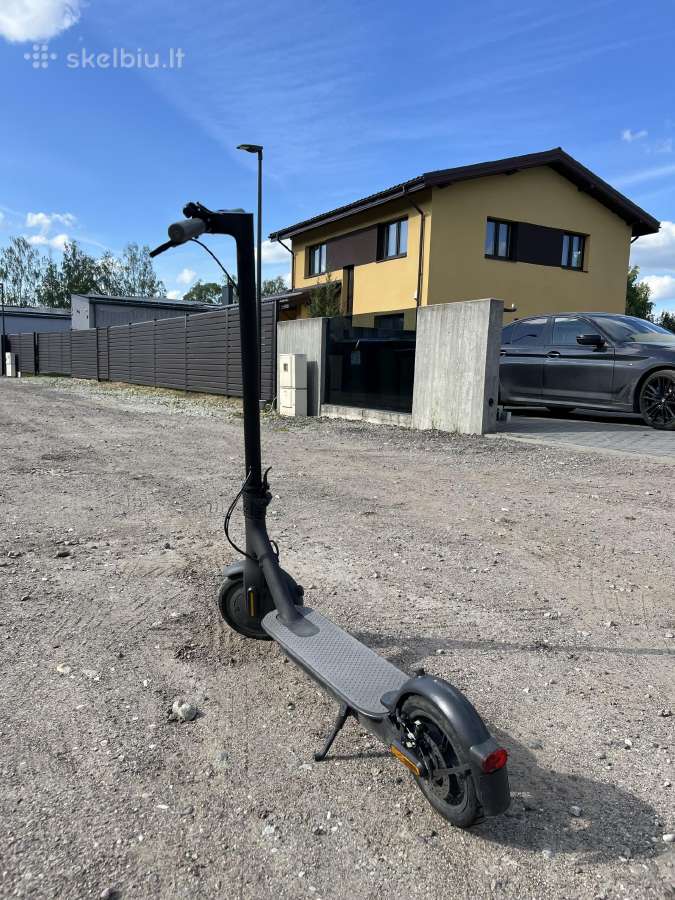 Xiaomi Mi Electric Scooter 1s - nuotraukos Nr. 2