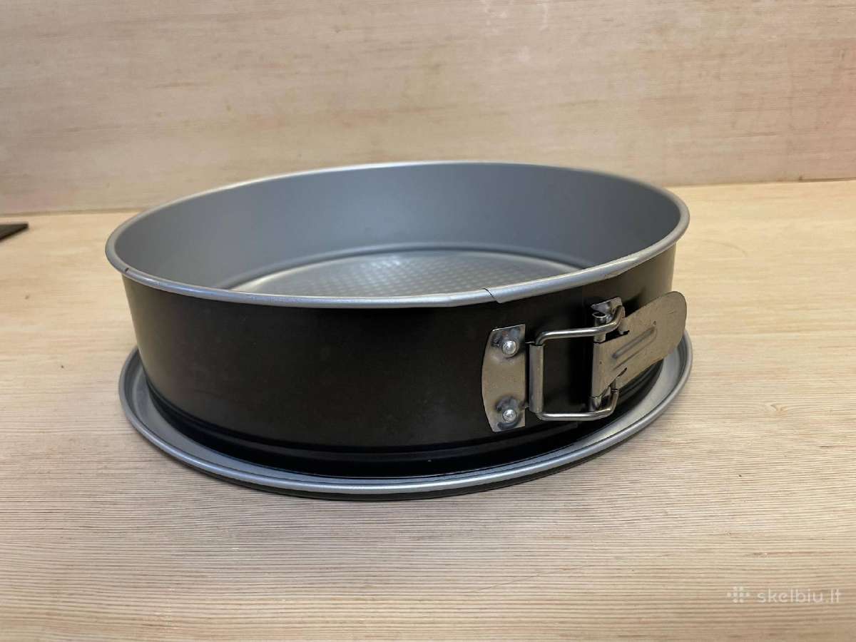 Parduodama kepimo forma (24 cm) su spyruokliniu - nuotraukos Nr. 2