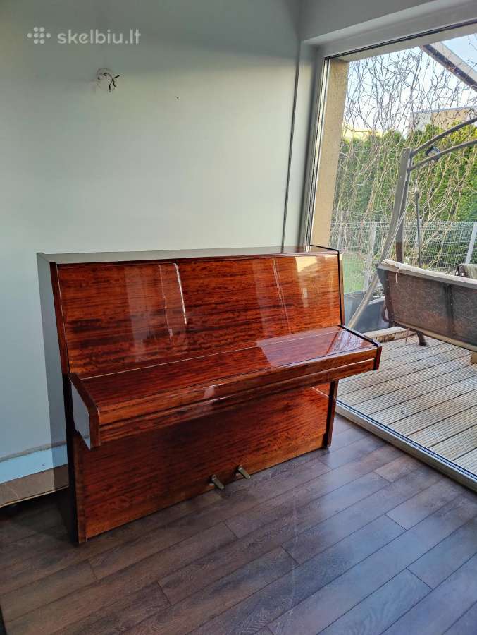 Dovanojamas pianinas