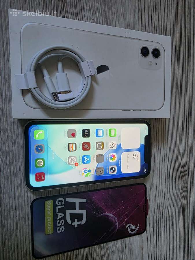 iPhone 11 white su nauja baterija