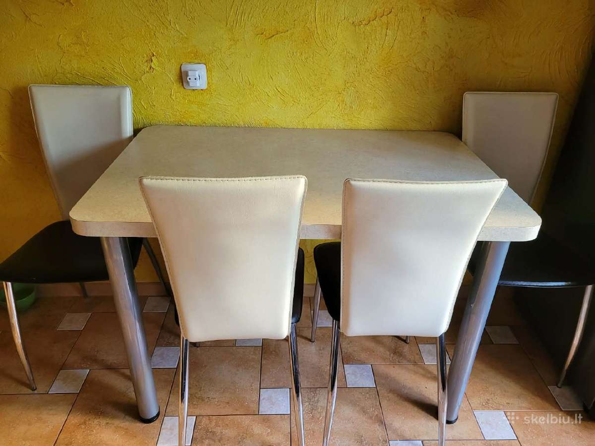 Virtuvės stalas, kėdės dovanų!