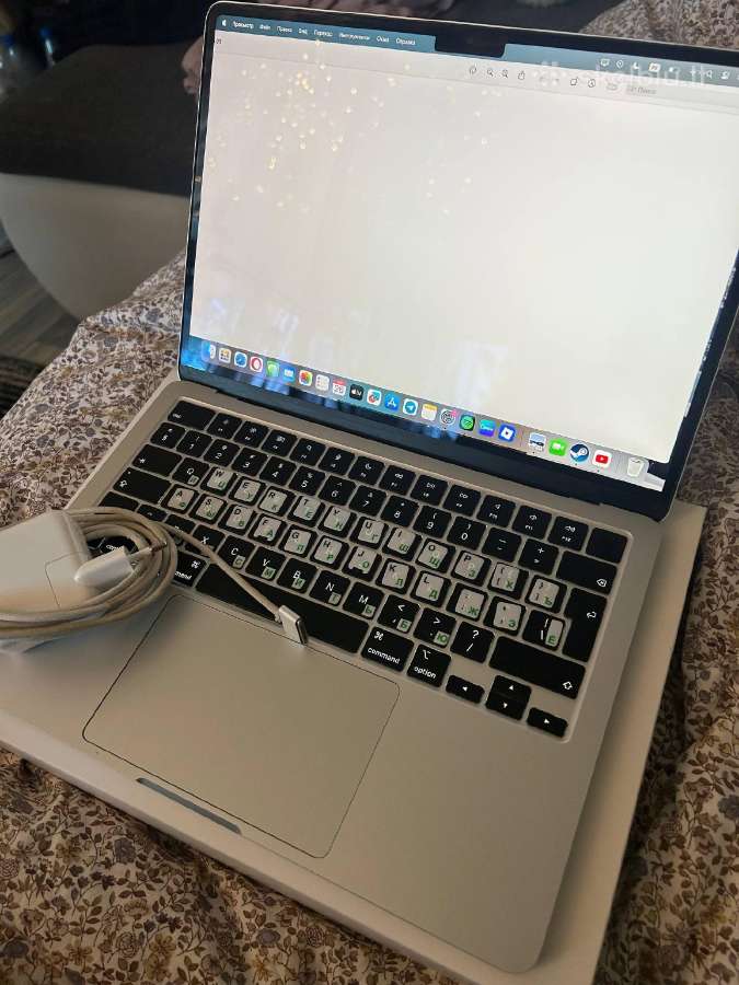 MacBook Air M3 13 (2024) – puikios būklė