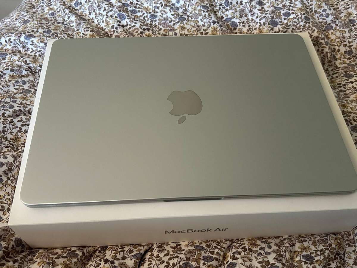 MacBook Air M3 13 (2024) – puikios būklė - nuotraukos Nr. 4